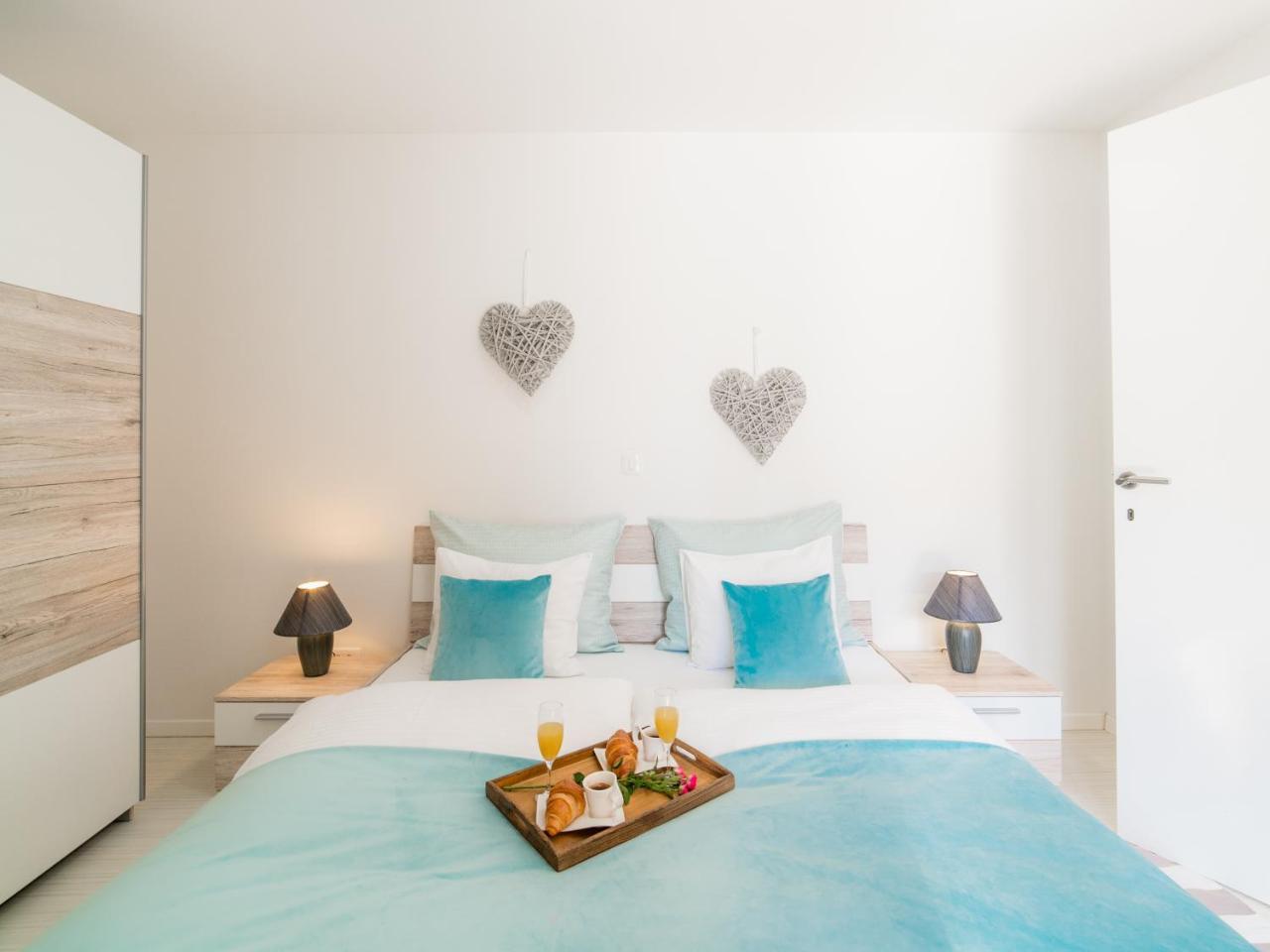 Apartments Villa Excelsio Сплит Экстерьер фото